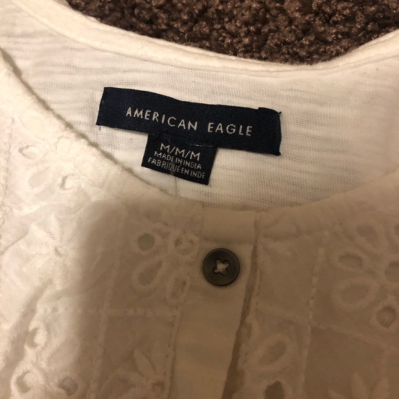 American Eagle off the shoulder tee - Picture 3 of 5